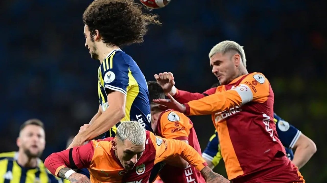 Foto - Dev derbi öncesi kadrolar netleşti! Peki Osimhen oynacak mı?