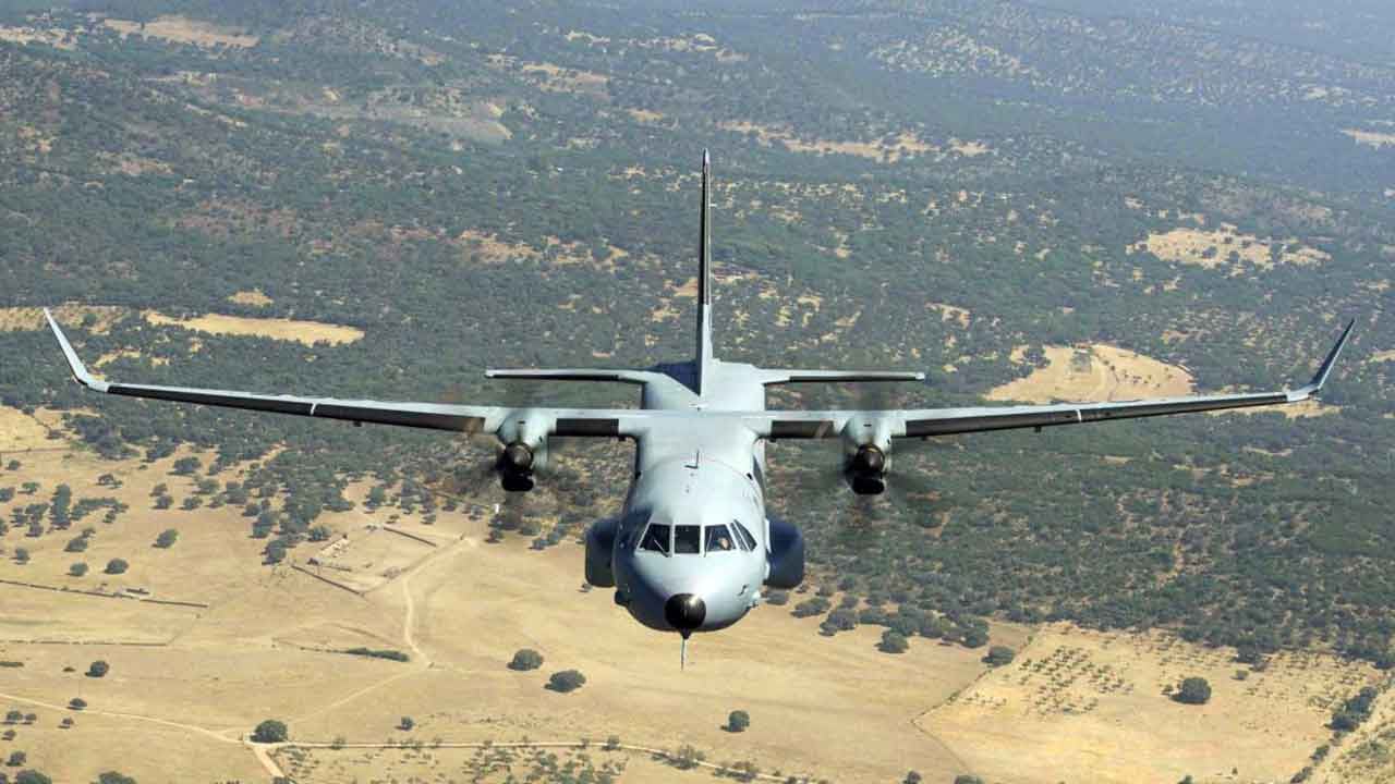 Foto - Dev iş Türkiye’ye düştü! Senegal’in kritik askeri uçağı Kayseri’ye intikal etti