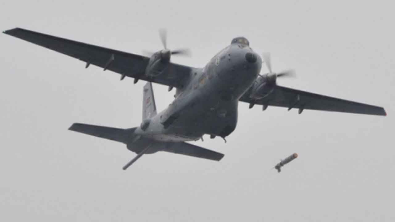 Foto - Dev iş Türkiye’ye düştü! Senegal’in kritik askeri uçağı Kayseri’ye intikal etti