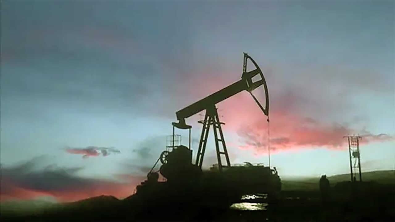 Foto - Dev kurumlardan petrol açıklaması! Büyük risk konusunda uyardılar