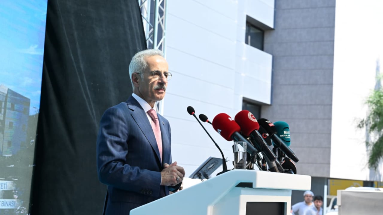 Foto - Dev proje Akdeniz'den canlı yayın yapacak: KKTC ile Türkiye arasında gemi trafiği izlenecek!