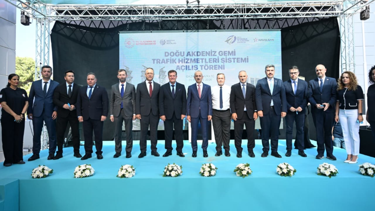 Dev proje Akdeniz'den canlı yayın yapacak: KKTC ile Türkiye arasında gemi trafiği izlenecek!