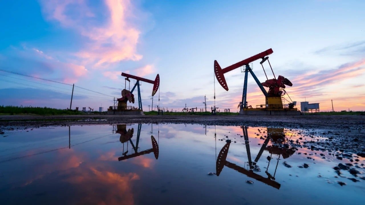 Foto - Devasa tanklar hazırlandı: Türkiye'nin ünlü holdingi petrol çıkaracak