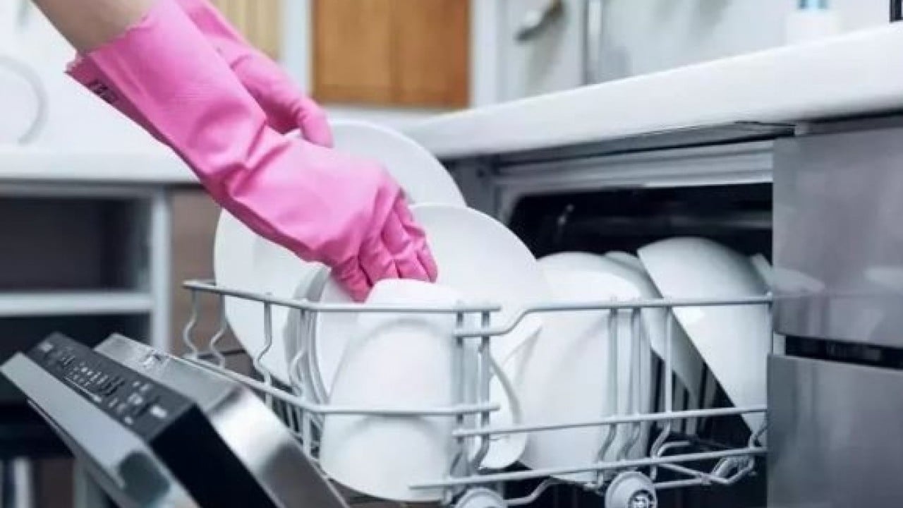 Foto - Devir tasarruf devri! Bulaşık makinesinde bunu asla yapmayın