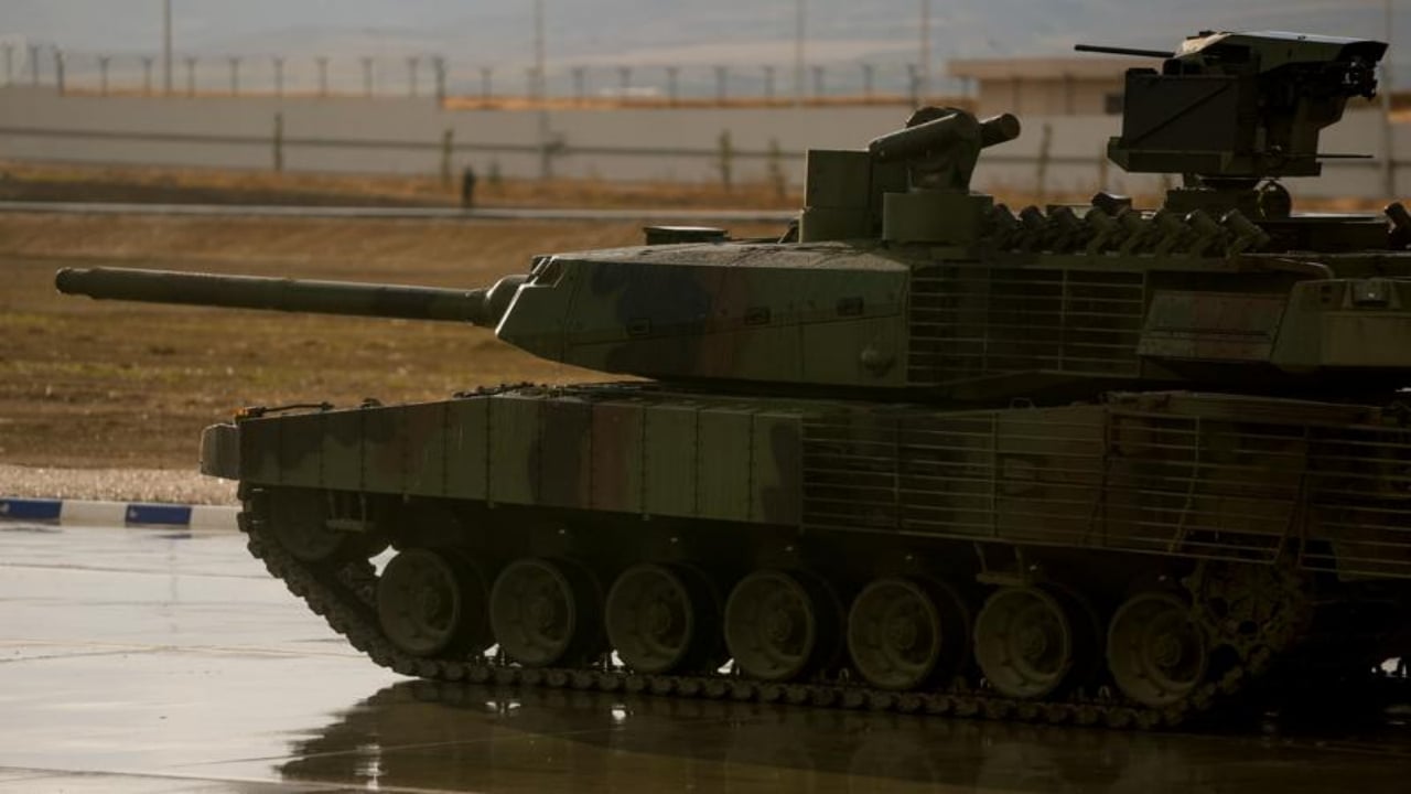 Foto - Devlerin sahasına inecek olan Altay tankında sipariş patlaması bekleniyor! Üretim üç katına çıkacak, Türkiye 2026’da tarih yazacak