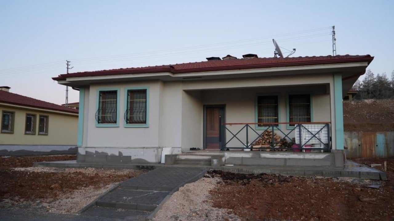 Foto - Devlet bize ev değil villa yaptı