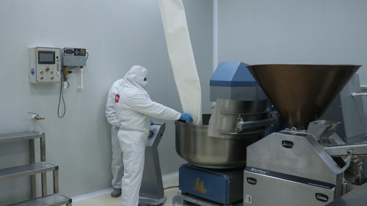 Foto - Devlet desteğiyle fabrika kurdu! Günde 100 bin paket glütensiz gıda üretiyor