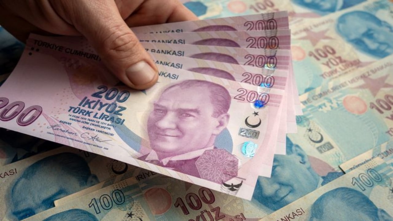 Foto - Devlet emeklinin yükünü sırtladı! Kasada otomatik yüzde 50 indirim başlıyor