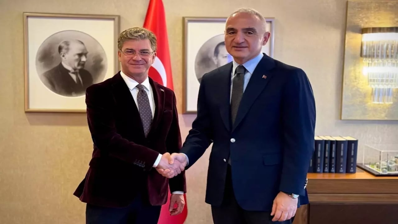 Foto - Devlet Opera ve Balesi Genel Müdürlüğü’nden alınmıştı! Hükümetten Tan Sağtürk’e yeni görev