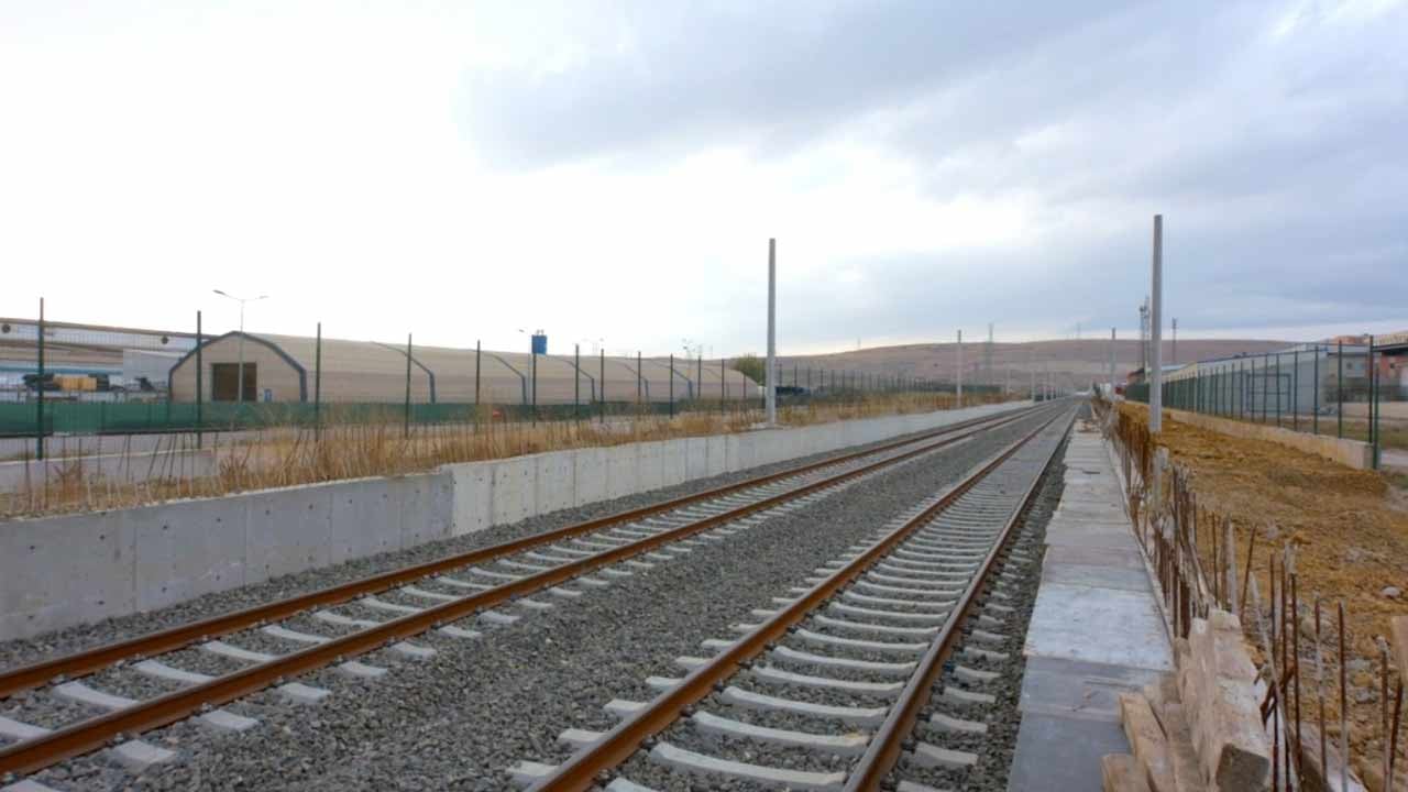 Foto - Devlet yapıyor iş bilmez Mansur Yavaş bakıyor! Ankara’nın raylı ulaşıma yeni halka