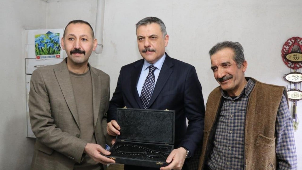 Foto - Devletten ustaya saygı ve vefa