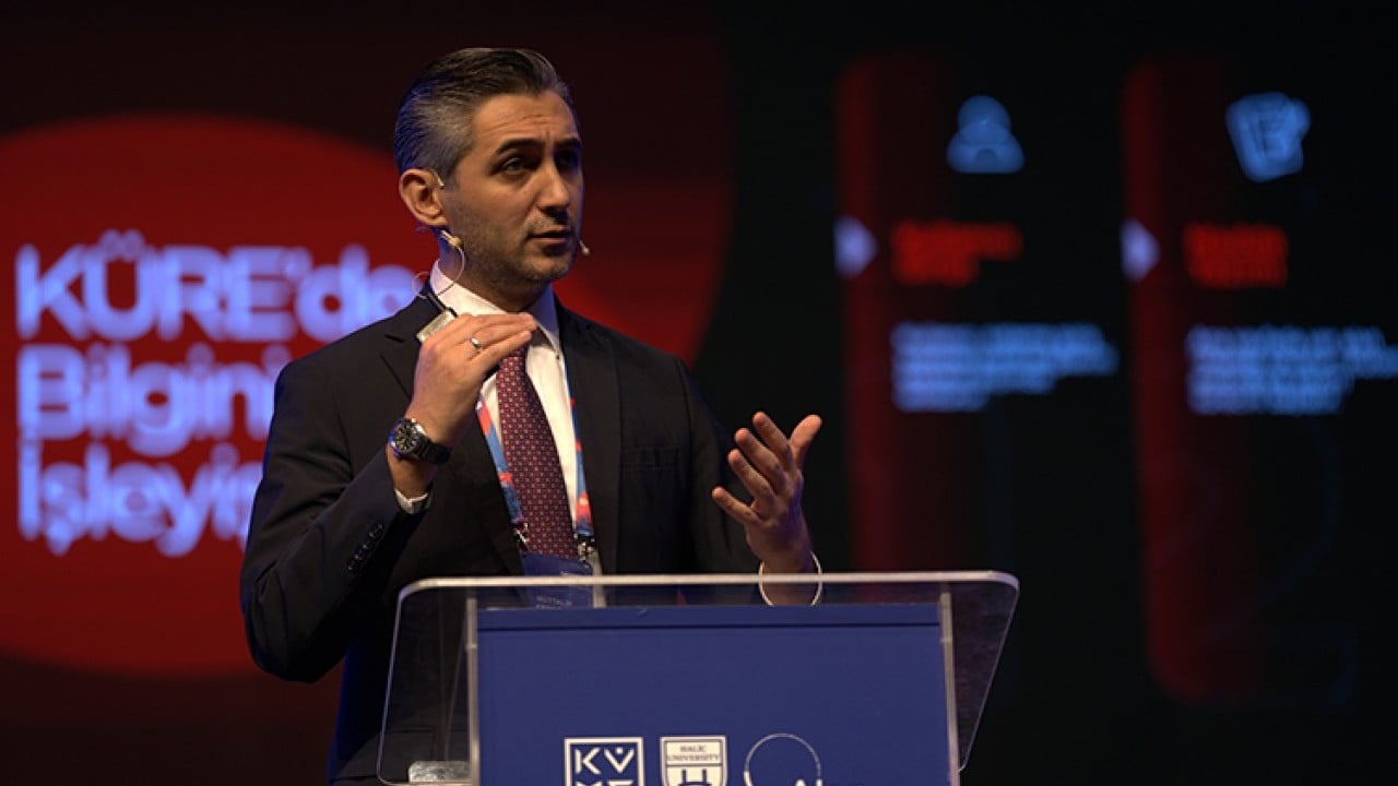 Foto - Dijital bilgi kirliliğine son! Artık Türkiye’nin yerli dijital ansiklopedisi ‘KÜRE’ var