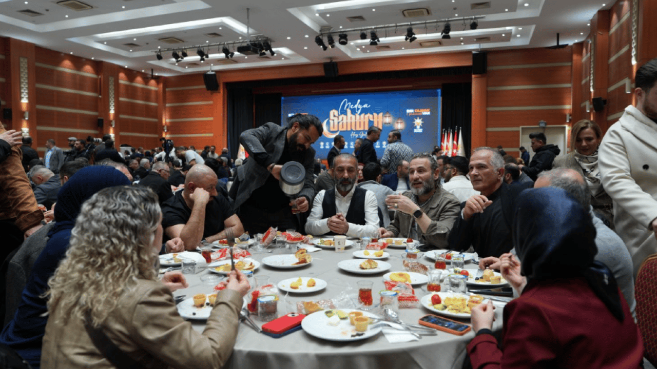 Foto - Dijital Birlik Platformu AK Parti İstanbul Medya Sahurunda Buluştu