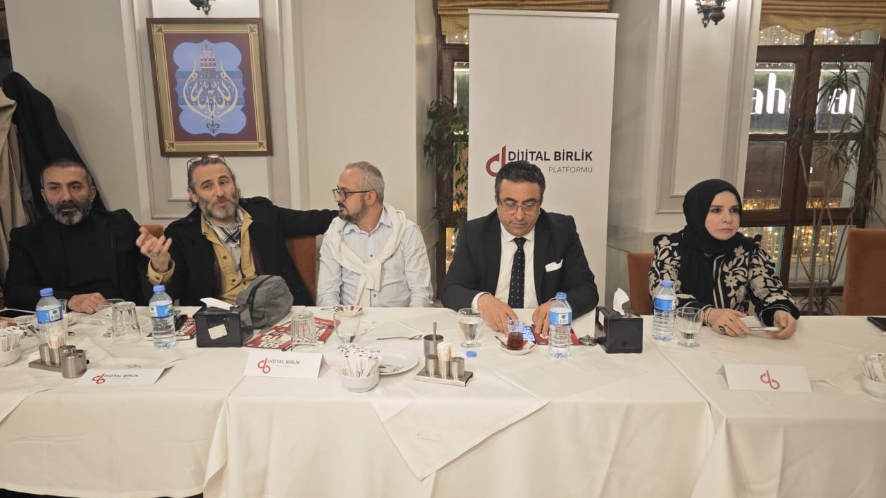 Foto - Dijital Birlik Platformu Geleneksel İftarında Buluştu