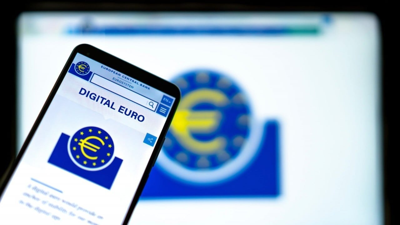 Foto - Dijital Euro için büyük adım