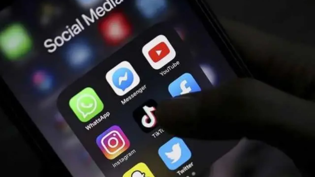 Foto - Dijital tehlikeye karşı düğmeye basıldı! BAE’den sosyal medyaya yaş sınırı