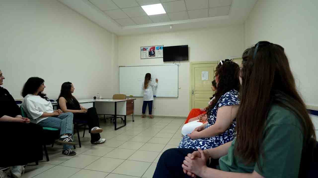 Foto - Dil öğrenenlere büyük fırsat: KAYMEK'ten ücretsiz pratik imkanı
