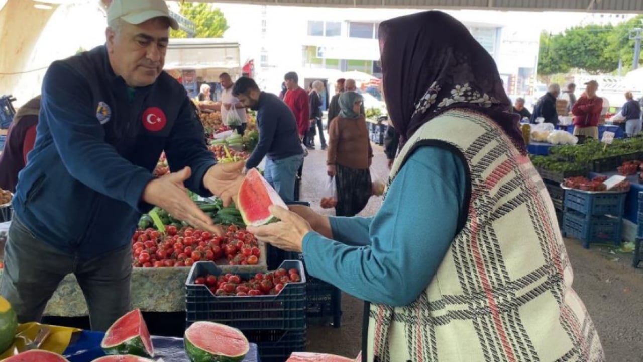 Foto - Dilim dilim satılıyor! Yazın vazgeçilmezi lüks oldu