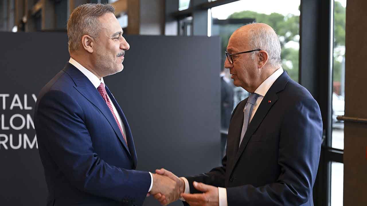 Foto - Diplomasinin kalbi Antalya'da atıyor