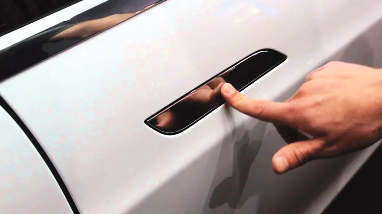 Foto - Direksiyon başında dokunmatik tehlikesi! Fiziksel tuşu olmayan otomobil 5 yıldızı unutsun