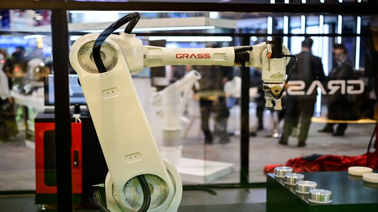 Foto - Dışa bağımlılığa son: İşte Türkiye’nin kendi yazılım ve motoruyla ürettiği dev robotlar