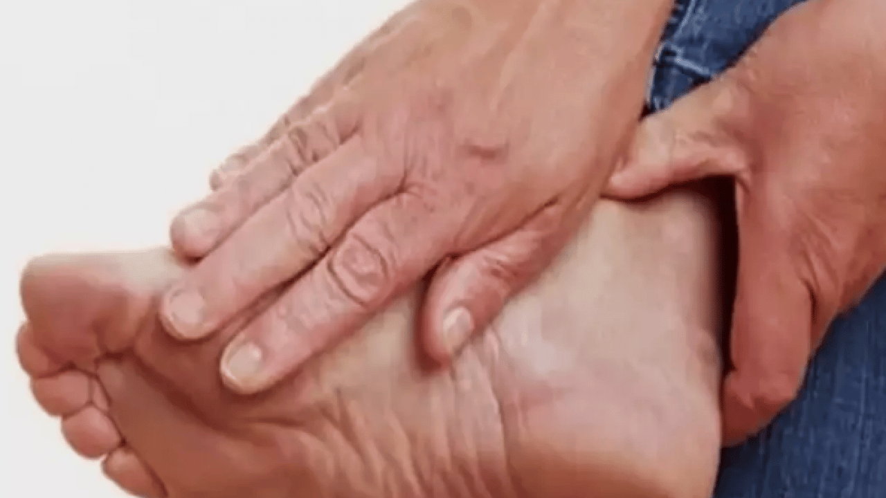 Foto - Diyabet, stres, dolaşım ve daha neler neler... Ayaklarda uyuşma neden olur?