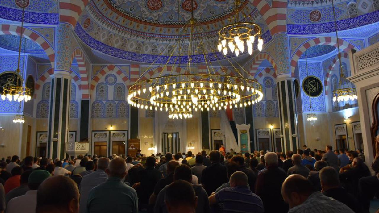 Foto - Diyanet İşleri Başkanı Arpaguş'tan "iman ve istikamet" vurgulu Berat Kandili mesajı