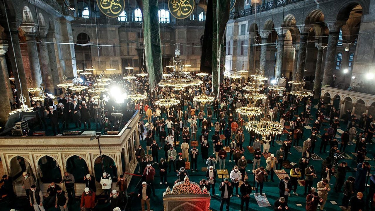 Foto - Diyanet'ten açıklama geldi! İşte il il bayram namazı saatleri