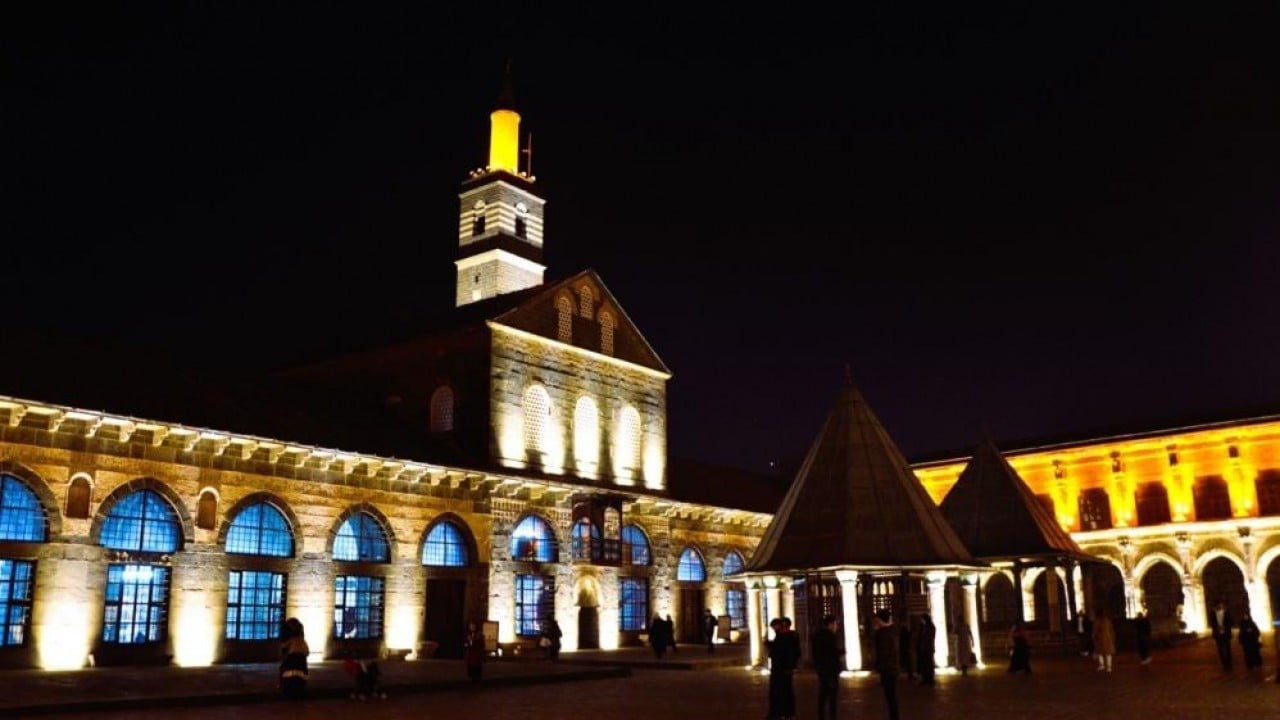 Diyarbakır Ulu Camiye yeni aydınlatma Tarihi mirasa ışık tuttular