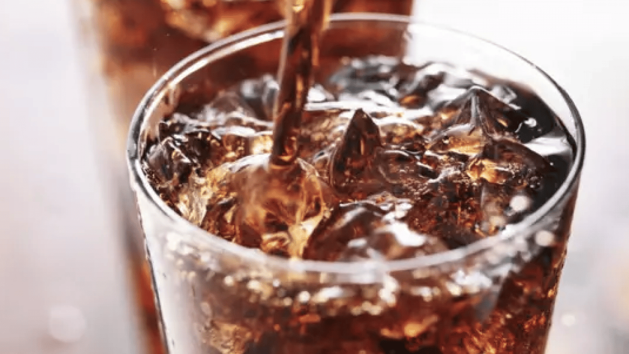 Diyet içeceklerdeki gizli tehlike: Yersen karaciğeri iflas ediyor! Geç olmadan önlem alınmalı! 