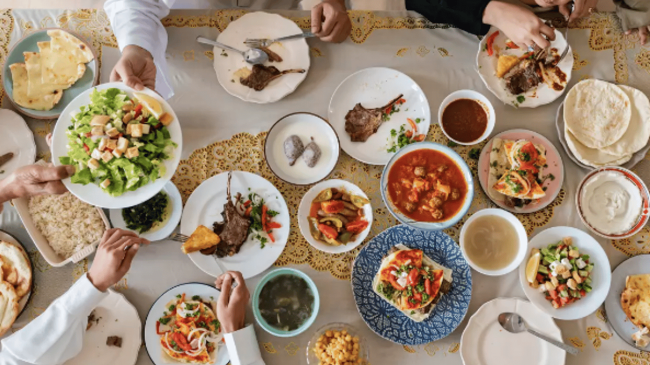 Foto - Diyetisyen'den ezber bozan sözler: Ramazan'da 3 öğün beslenilmeli