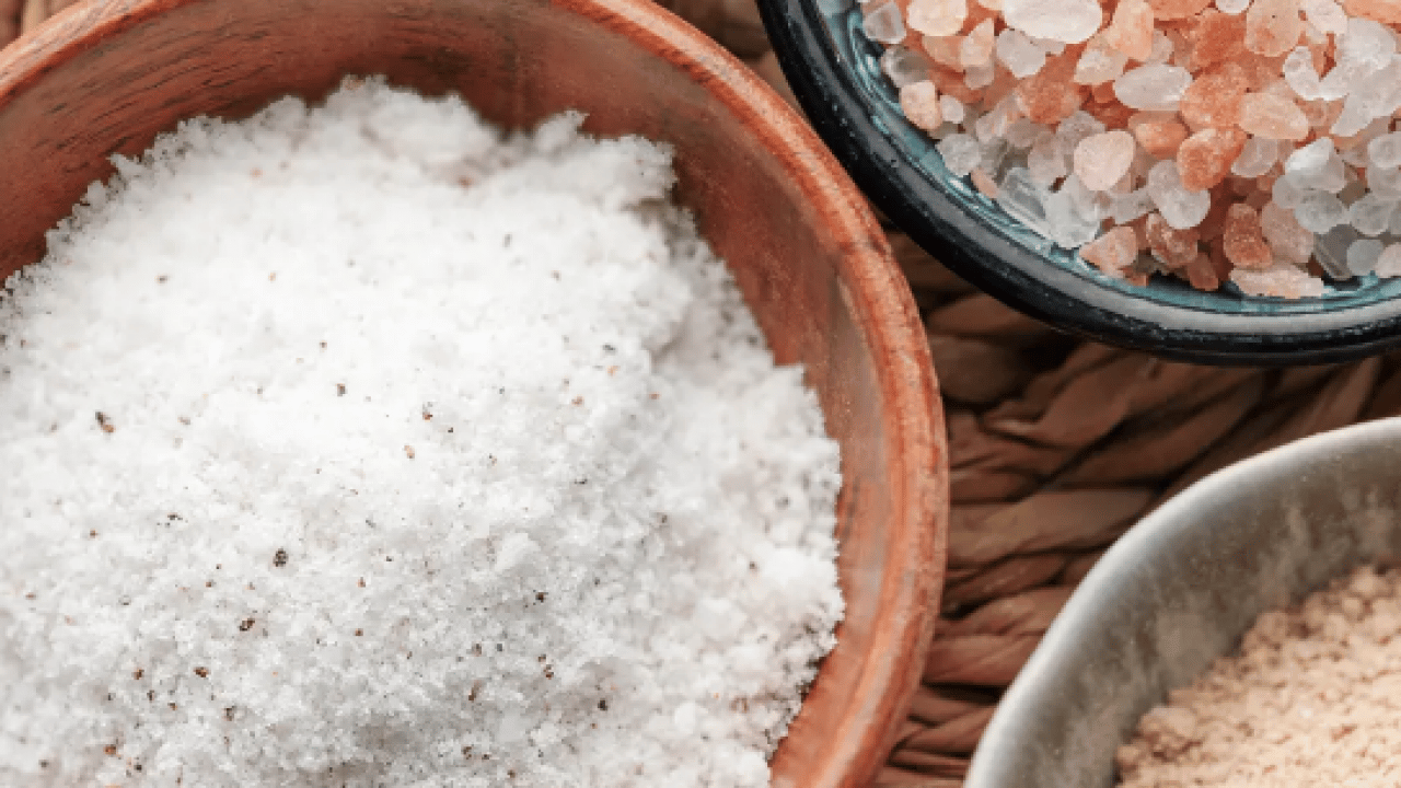 Diyetisyenler, tuzun vücutta su tutulumu... Tuz tüketimi nasıl azaltılır?
