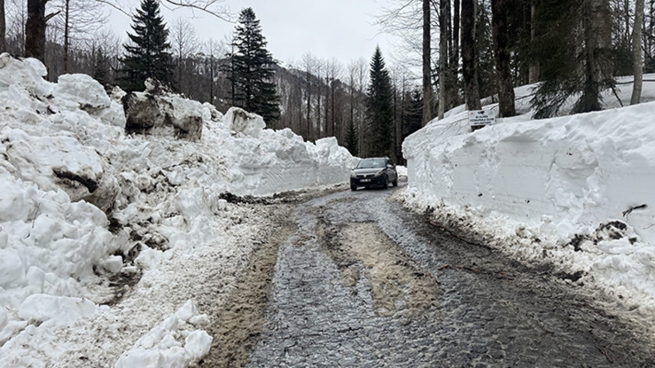 Foto - Doğa harikası Karagöl kış uykusundan uyandı