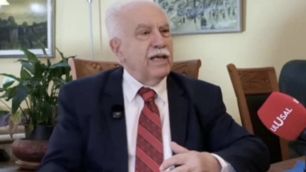Foto - Doğu Perinçek: Mutlak butlan CHP'yi özgürleştirdi: Özel'in oturduğu sandalye parayla satın alınmıştır...