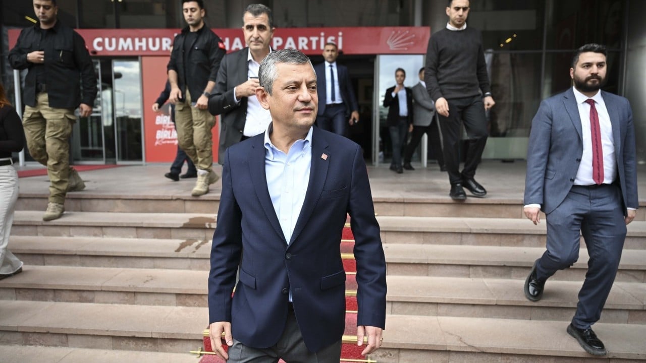Foto - Doğu Perinçek: Mutlak butlan CHP'yi özgürleştirdi: Özel'in oturduğu sandalye parayla satın alınmıştır...