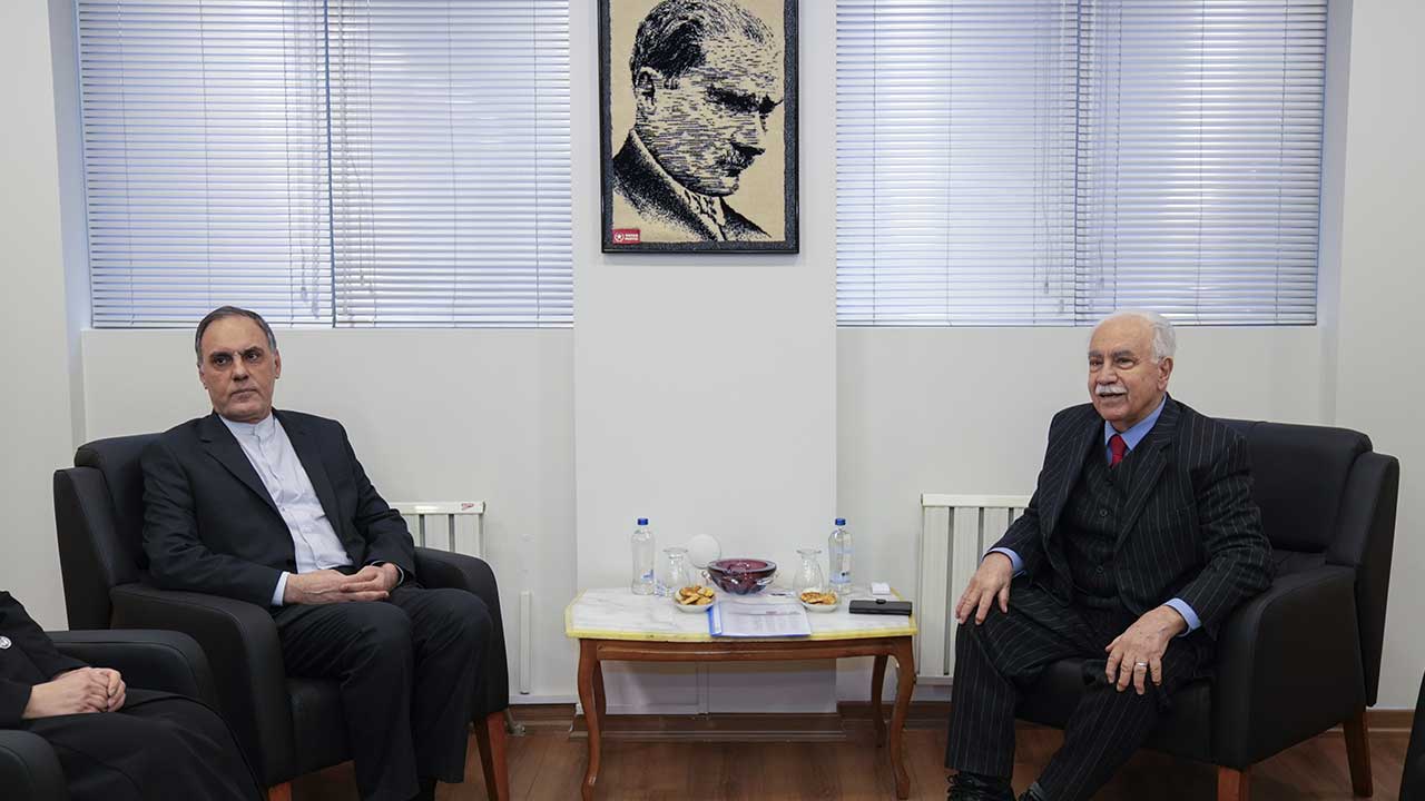 Foto - Doğu Perinçek ve Ethem Sancak o ismi konuk etti