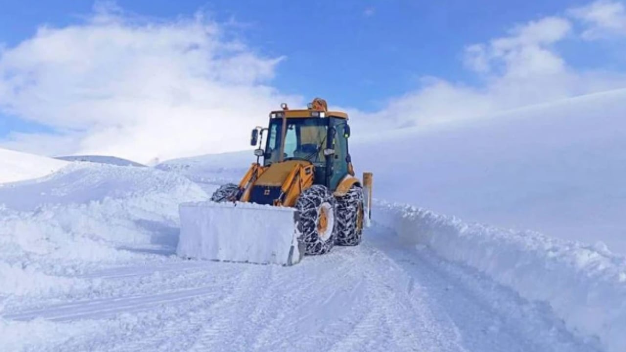 Foto - Doğu’da kar ablukası: 5 ilde 558 yerleşim yerine ulaşım kesildi
