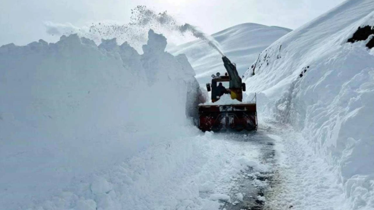 Foto - Doğu’da kar ablukası: 5 ilde 558 yerleşim yerine ulaşım kesildi