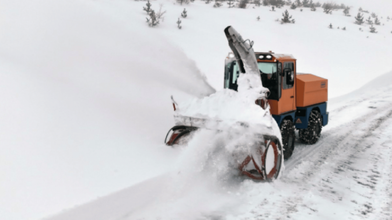 Foto - Doğu’da kar felaketi: Ulaşım durma noktasına geldi