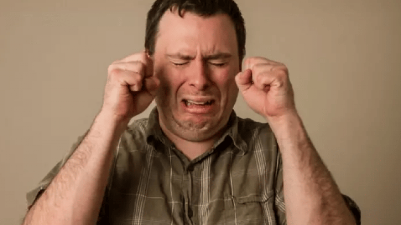 Foto - Doktorları şaşkına çeviren vaka: Uçak sesi duyunca sevinçten ağlıyor!