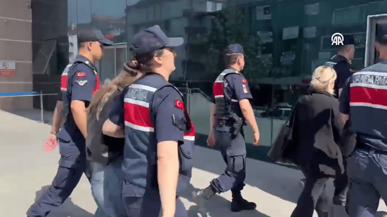 Foto - Dolandırıcı ve bahisçilere 9 ilde operasyon! 36 şüpheli tutuklandı