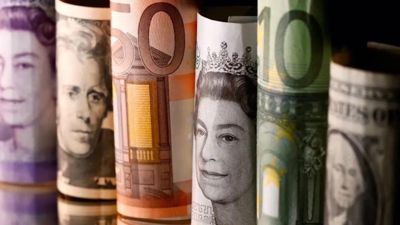 Dolar ve avro güne nasıl başladı? İşte güncel rakamlar