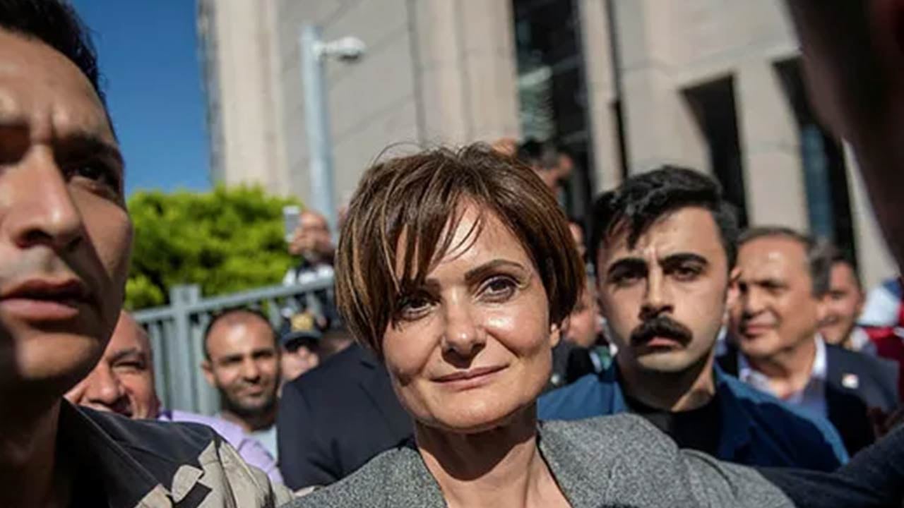 Foto - ‘Domuzcu Canan’dan ‘Deli Kadir’e ziyaret! İşte Kadir İnanır’ın son hali