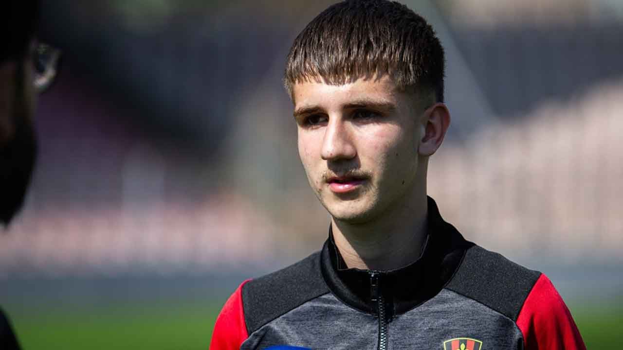 Foto - Donnarumma'nın notlarını çaldı! Bosna Hersek'te kahraman ilan edildi