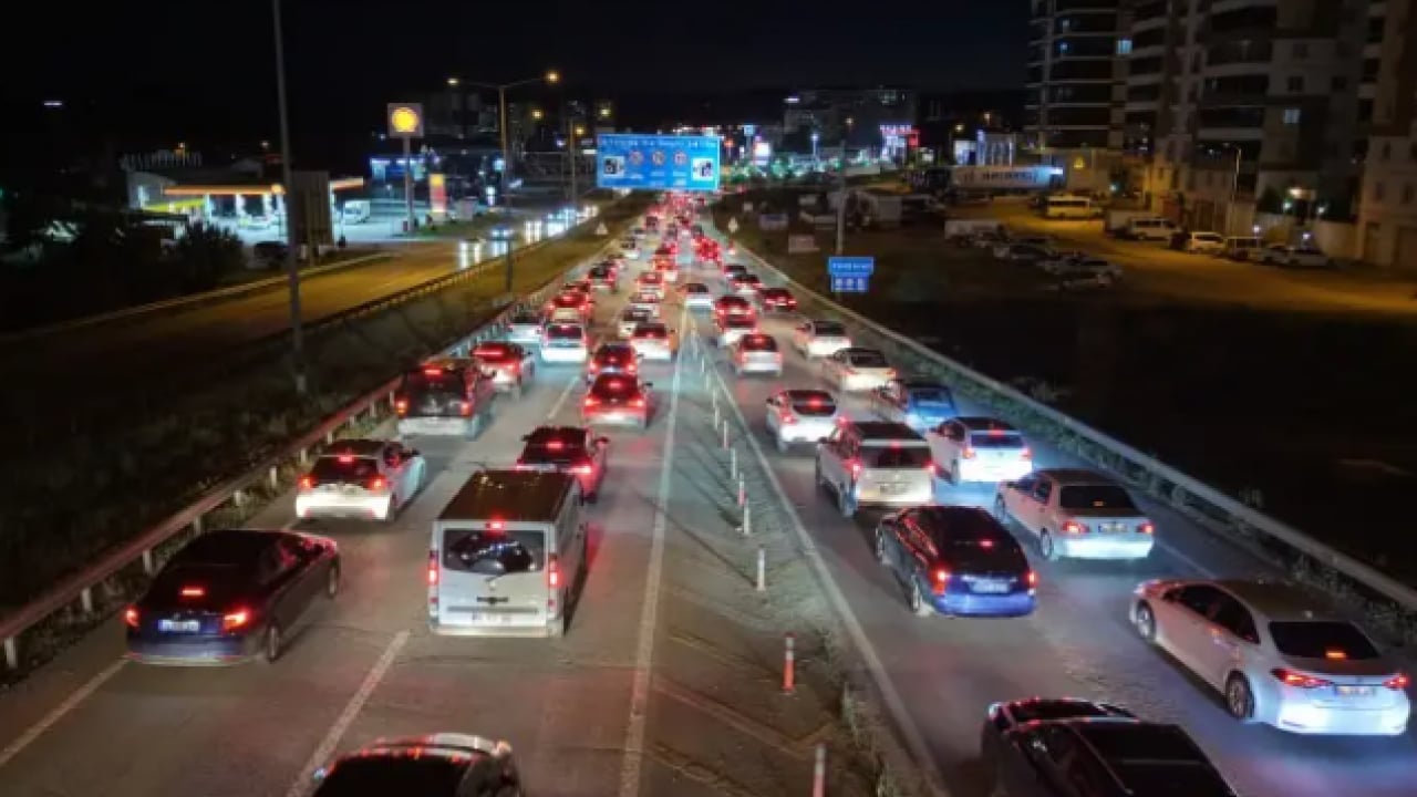Foto - Dönüş çilesi başladı: 43 ilin bağlantı noktası kilitlendi!