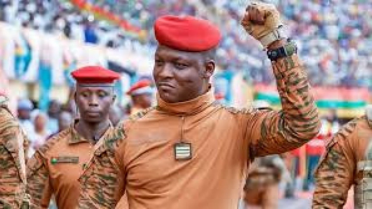 Foto - Dost bildiğimiz SİHA’lar gönderdiğimiz Burkina Faso liderinden hayrete düşüren sözler: Bu sizin İslam'ınızsa...