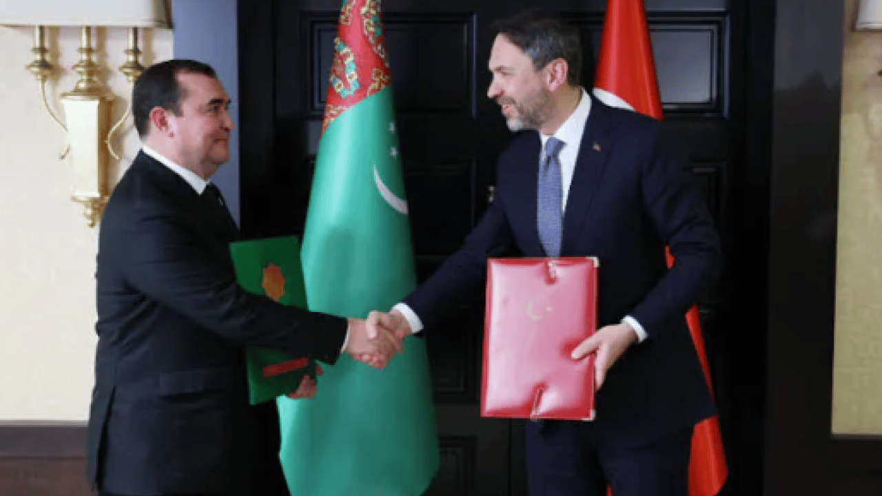 Foto - Dost ülke Türkiye'ye doğalgazı kesti! Yetmedi tehdit etti: Anlaşamazsak başka alıcılar var