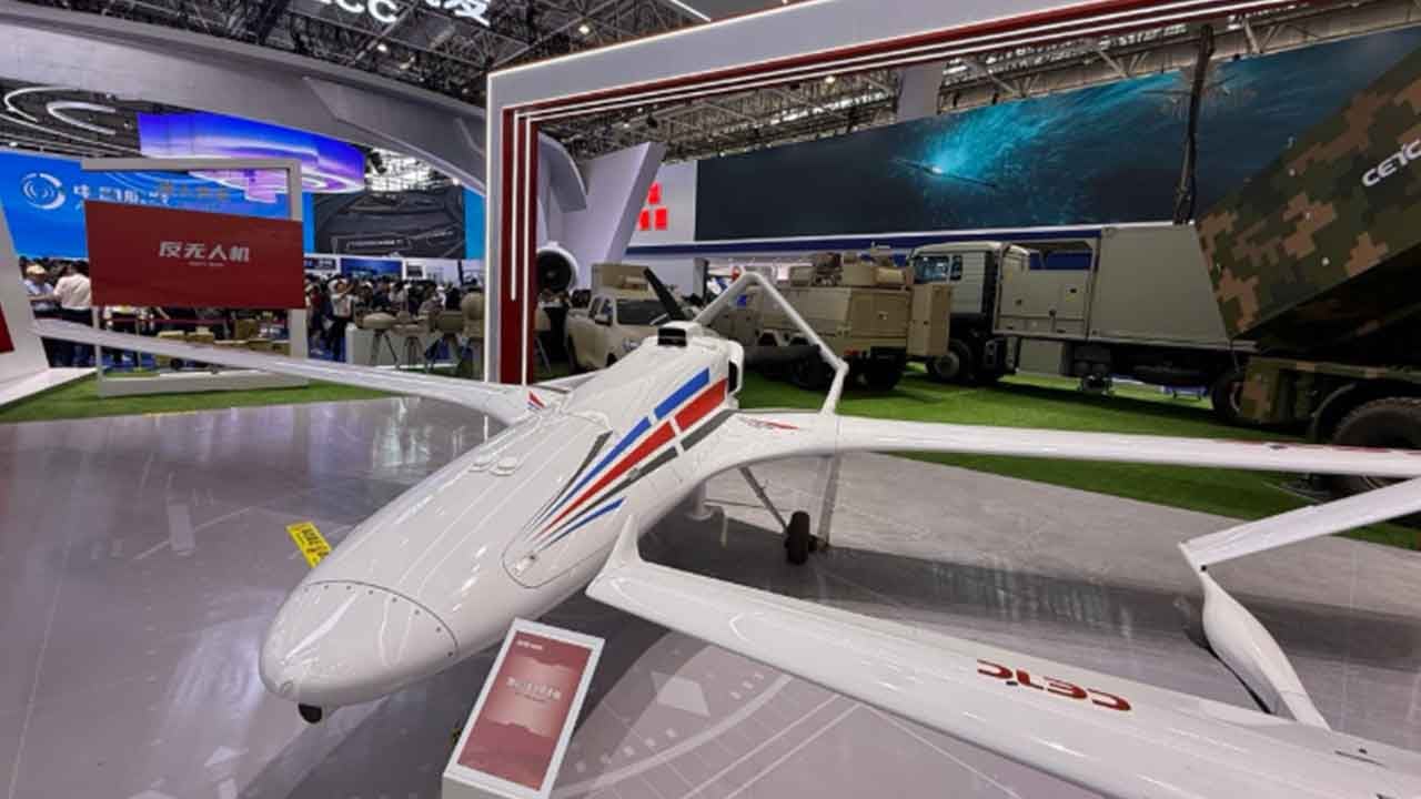 Foto - Dost ülkeden skandal! Bayraktar TB2 SİHA'nın kopyasını satın aldılar