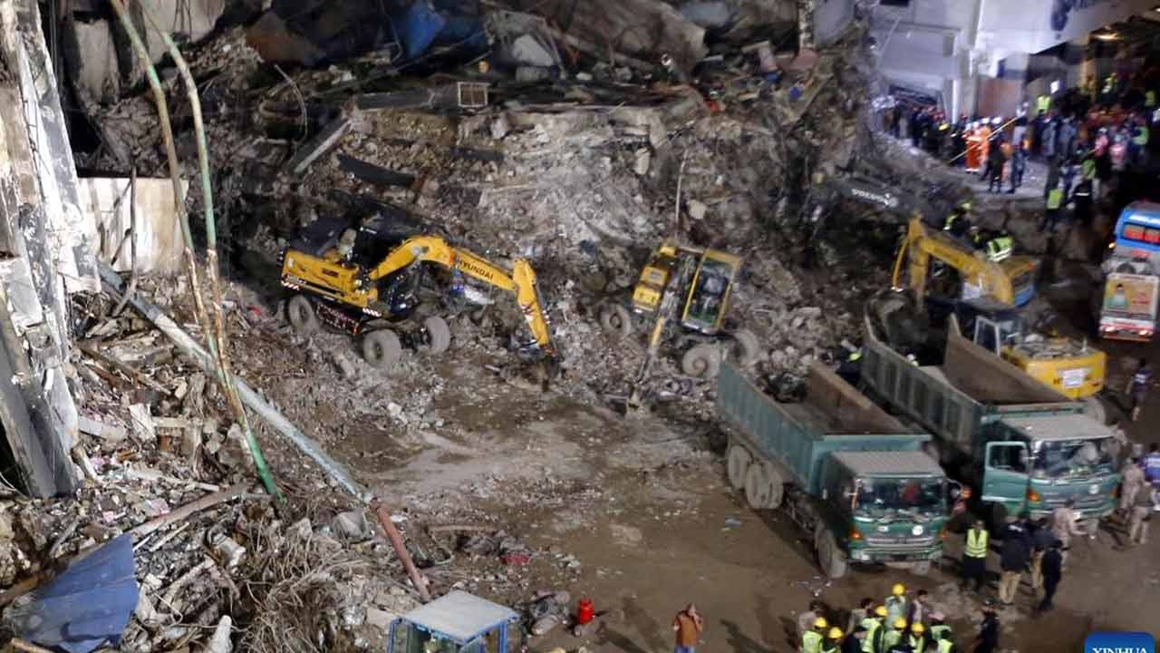 Foto - Dost ve kardeş ülkede tarifsiz acı! 60 kişi öldü
