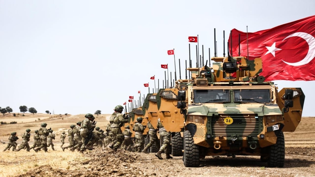 Foto - Dost ve kardeş ülkenin hükümeti onay verdi: "Sizden iyisi yok" deyip ordularını Türkiye’ye emanet ettiler